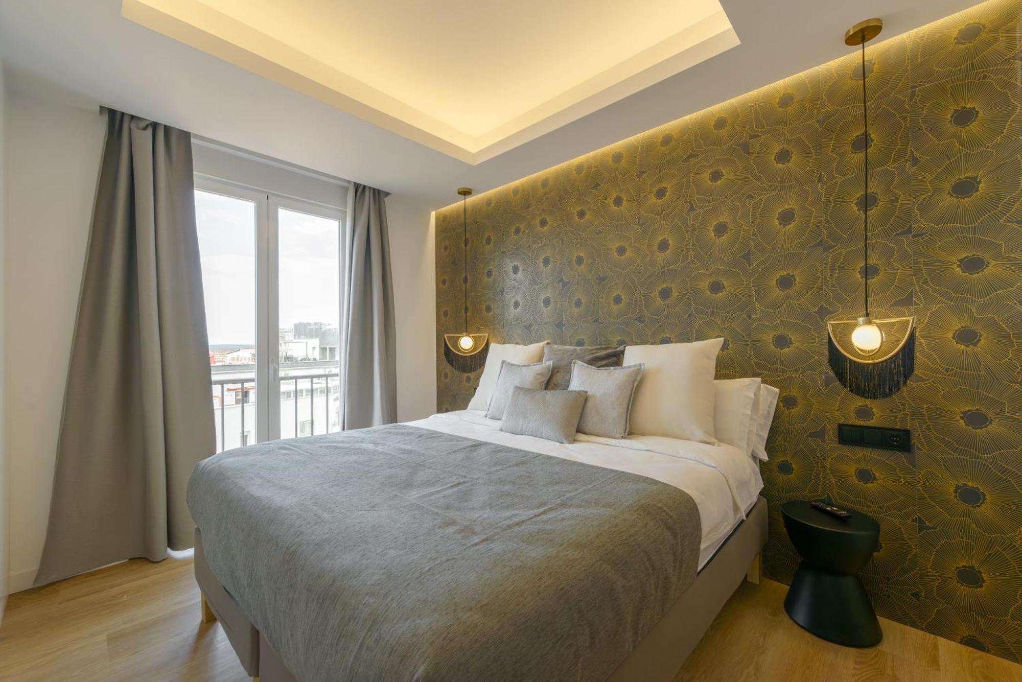 Gran Via Capitals By Monaro***** Apartment Мадрид Екстериор снимка