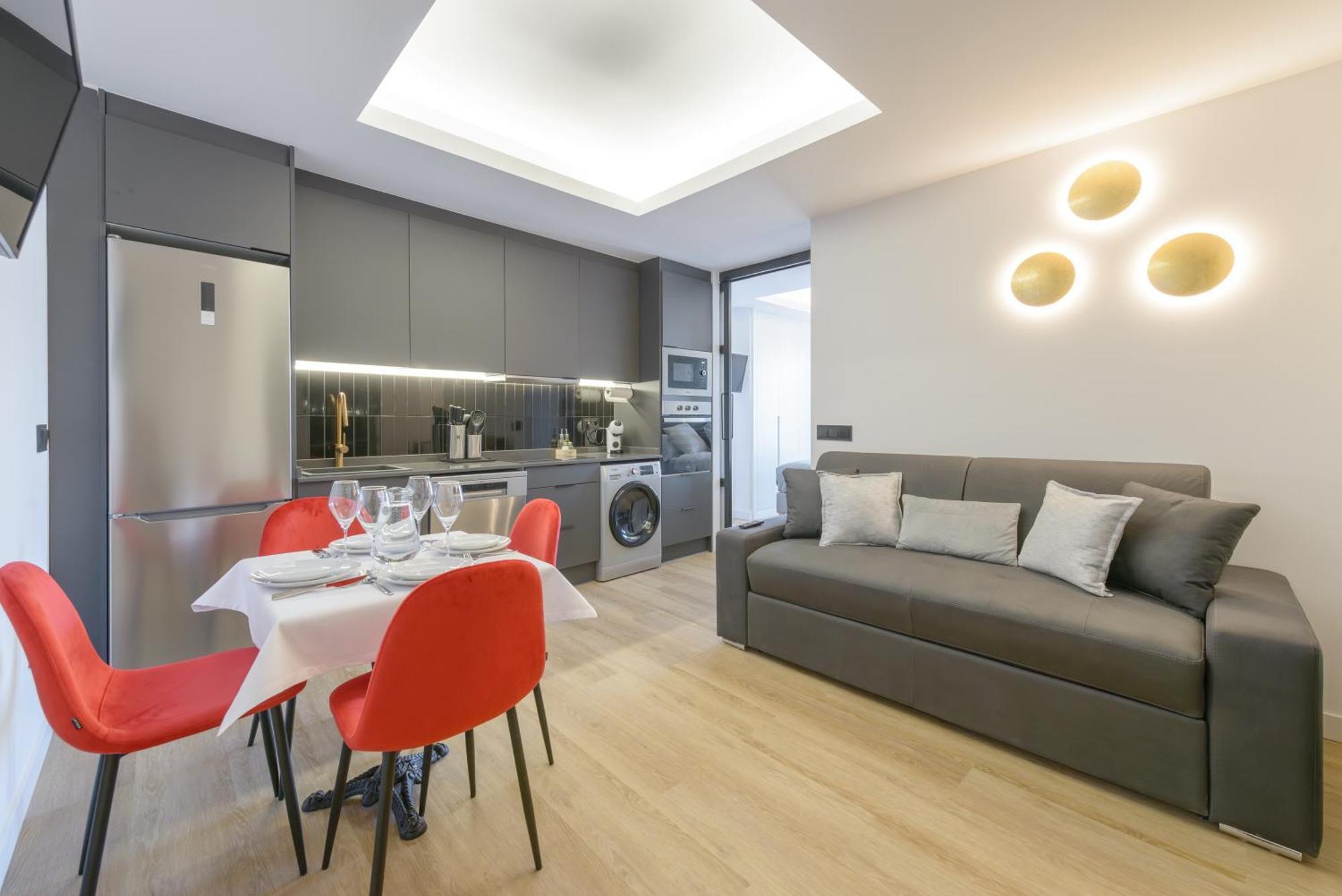 Gran Via Capitals By Monaro***** Apartment Мадрид Екстериор снимка