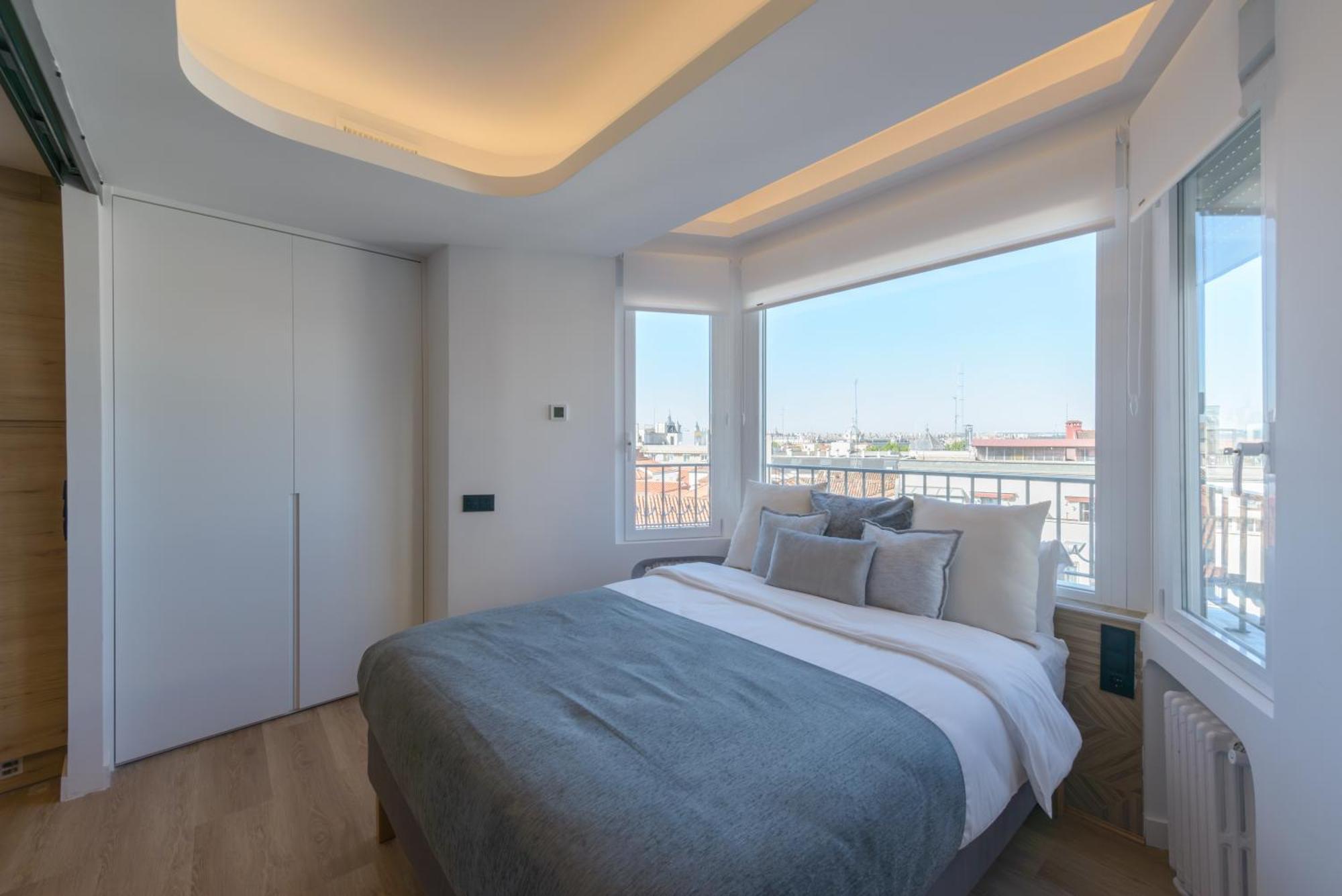Gran Via Capitals By Monaro***** Apartment Мадрид Екстериор снимка
