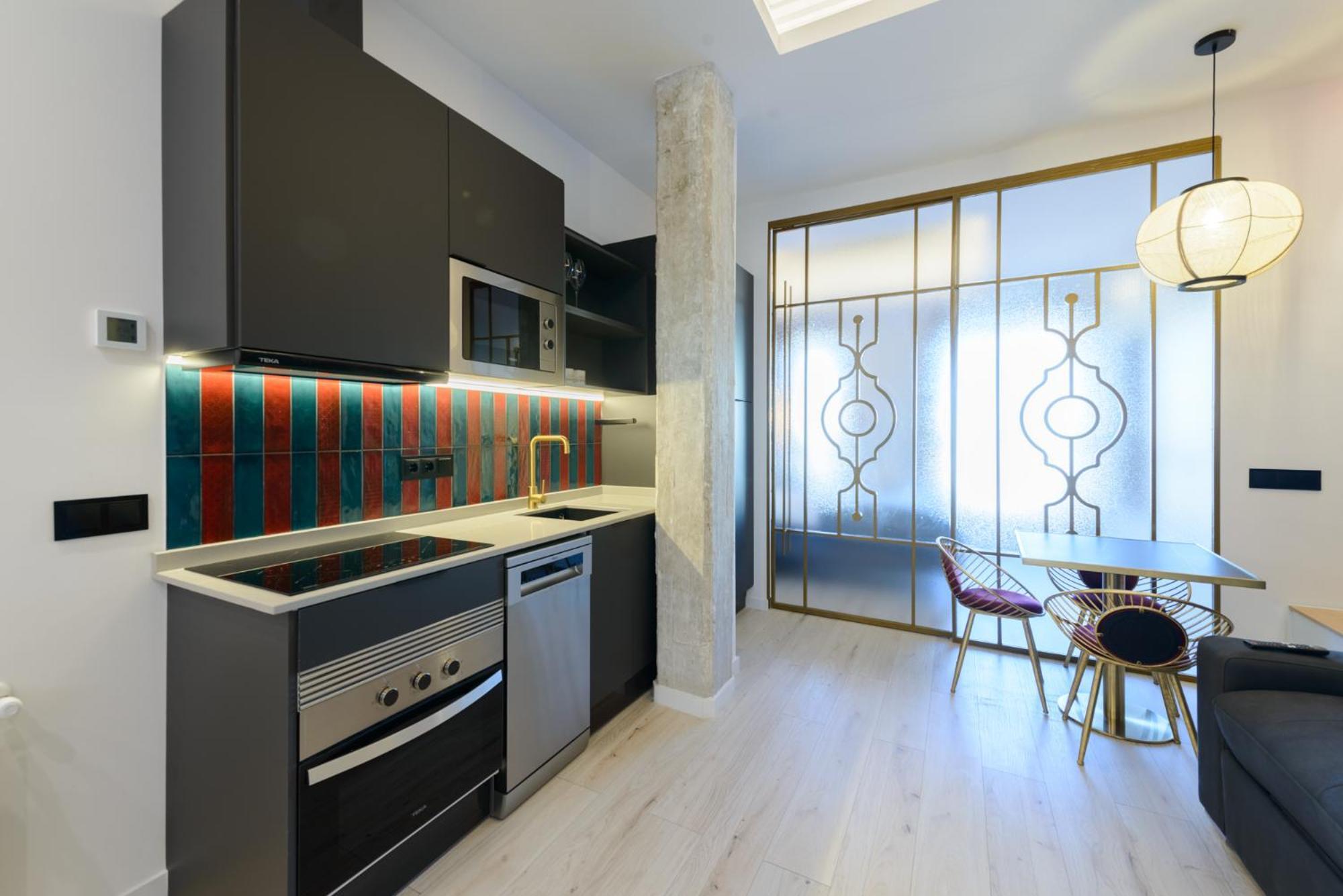 Gran Via Capitals By Monaro***** Apartment Мадрид Екстериор снимка