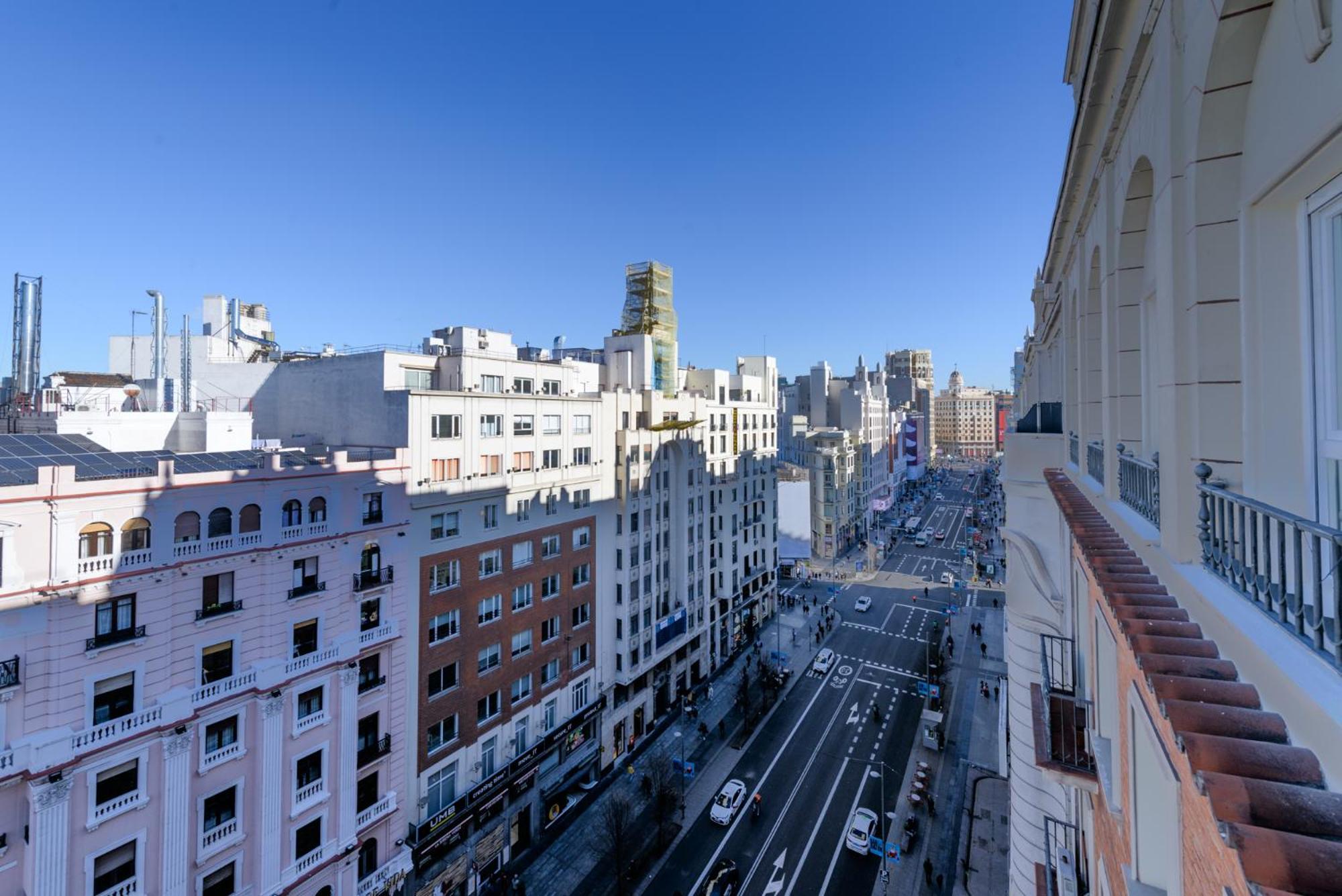 Gran Via Capitals By Monaro***** Apartment Мадрид Екстериор снимка
